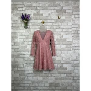 NWT Lulu’s Bubblegum Pink Long Sleeve Lace Dress